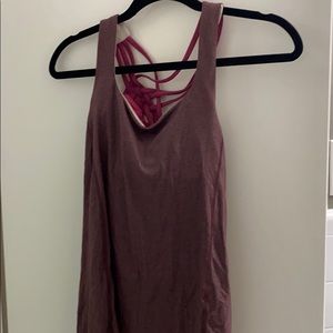 2 lululemon workout tanks